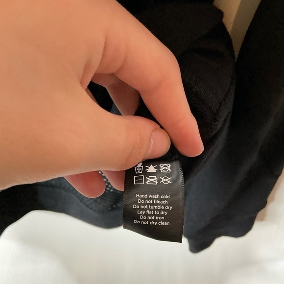 Alala Heron Sweatshirt in Black Size Small - Picture 9 of 9